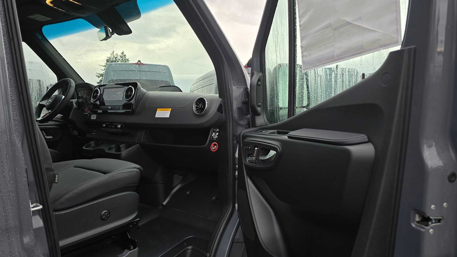 2026 Mercedes-Benz Sprinter 2500 High Roof I4 Diesel HO 170" AWD