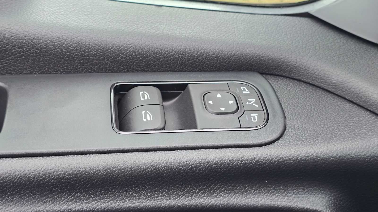 2026 Mercedes-Benz Sprinter 2500 High Roof I4 Diesel HO 170" AWD