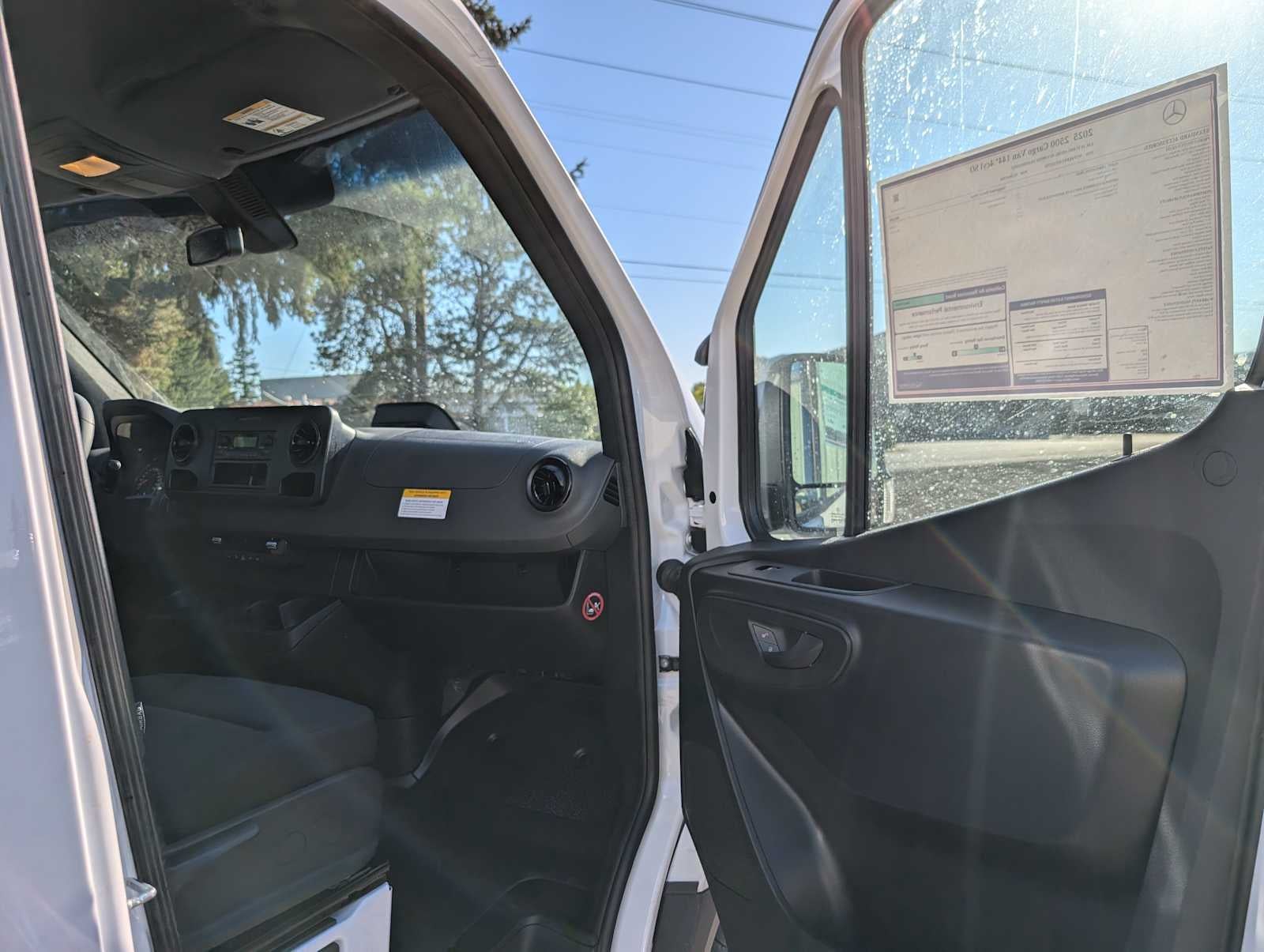 2024 Mercedes-Benz Sprinter 3500XD Standard Roof I4 Diesel HO 144" RWD