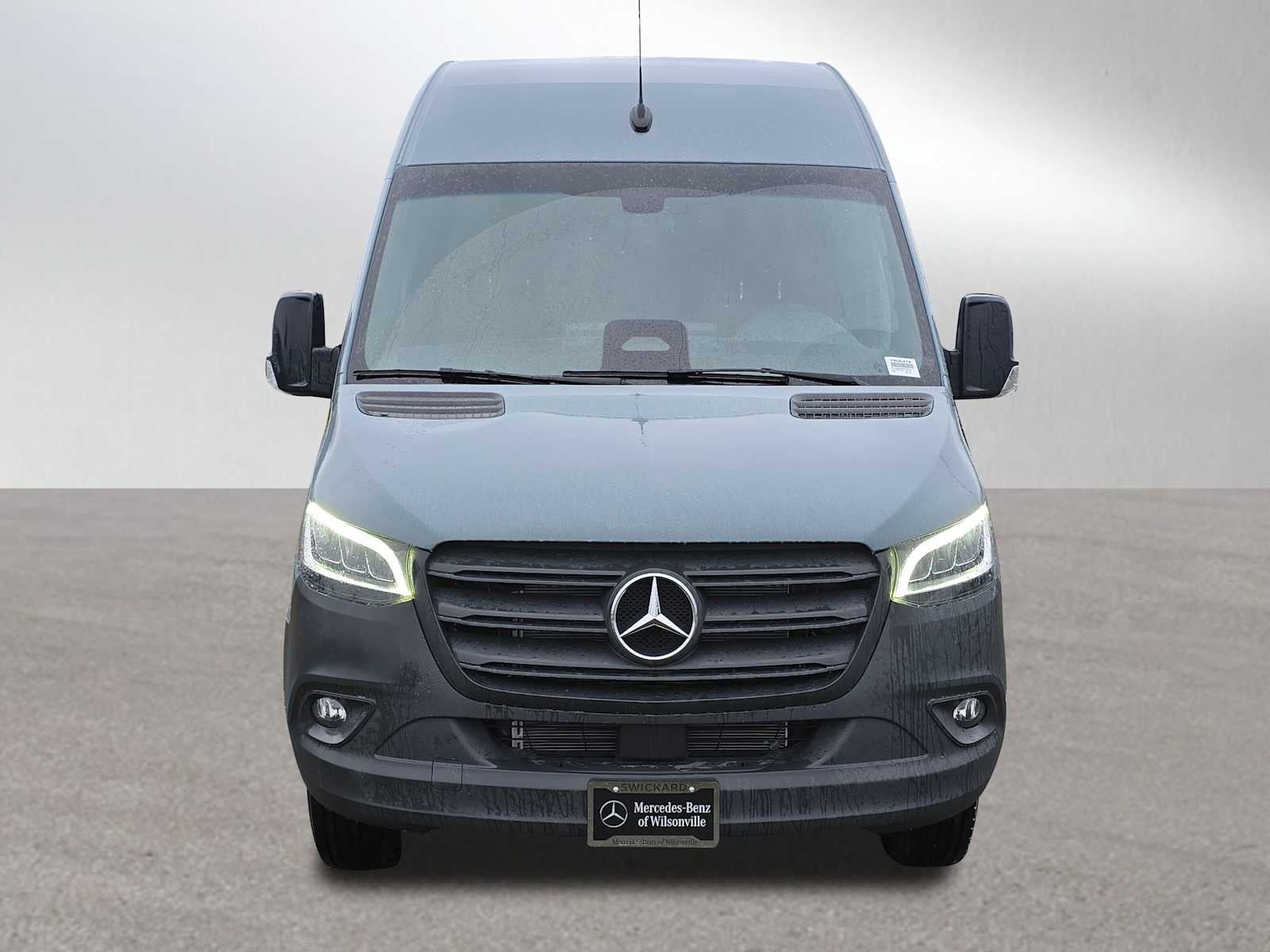 2026 Mercedes-Benz Sprinter 3500XD High Roof I4 Diesel HO 170" Extended RWD