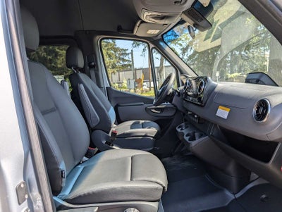 2025 Mercedes-Benz Sprinter 2500 High Roof I4 Diesel 170" RWD