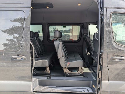 2024 Mercedes-Benz Sprinter 2500 Standard Roof I4 Diesel HO 144" RWD