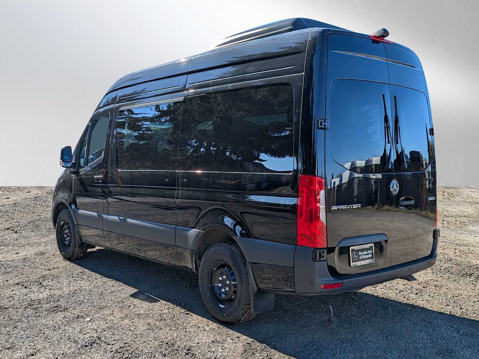 2024 Mercedes-Benz Sprinter 2500 Standard Roof I4 Diesel HO 144" RWD