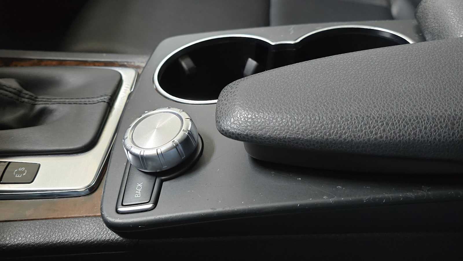 2013 Mercedes-Benz C 300 4dr Sdn 4MATIC®
