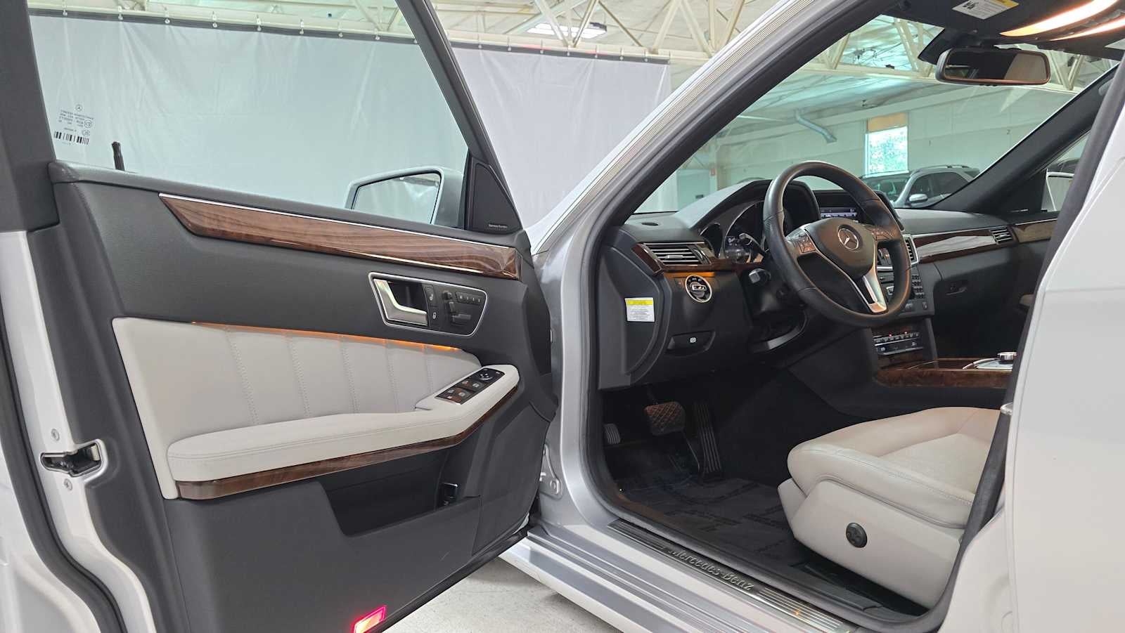 2013 Mercedes-Benz E 350 4dr Sdn 4MATIC®