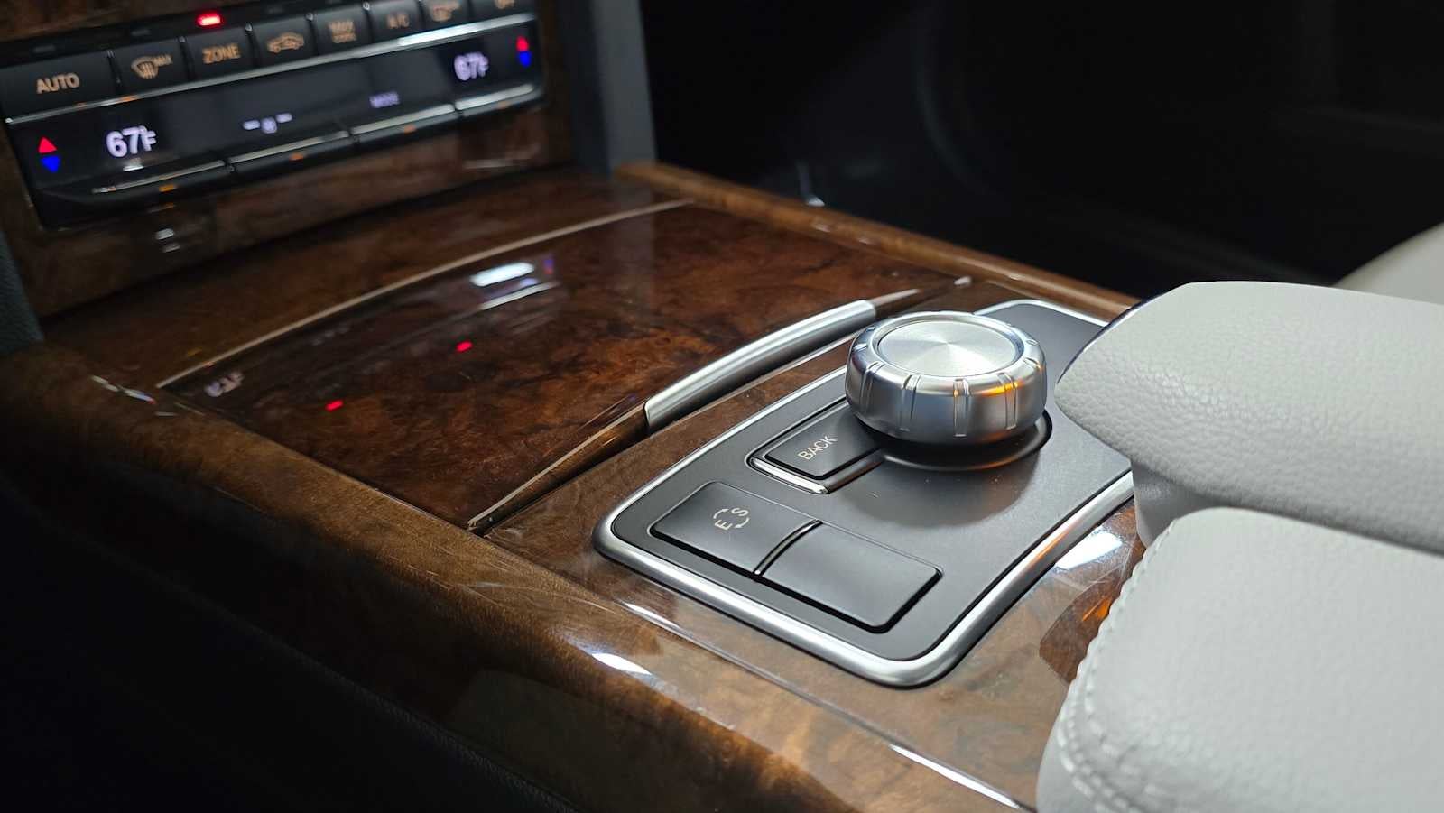 2013 Mercedes-Benz E 350 4dr Sdn 4MATIC®