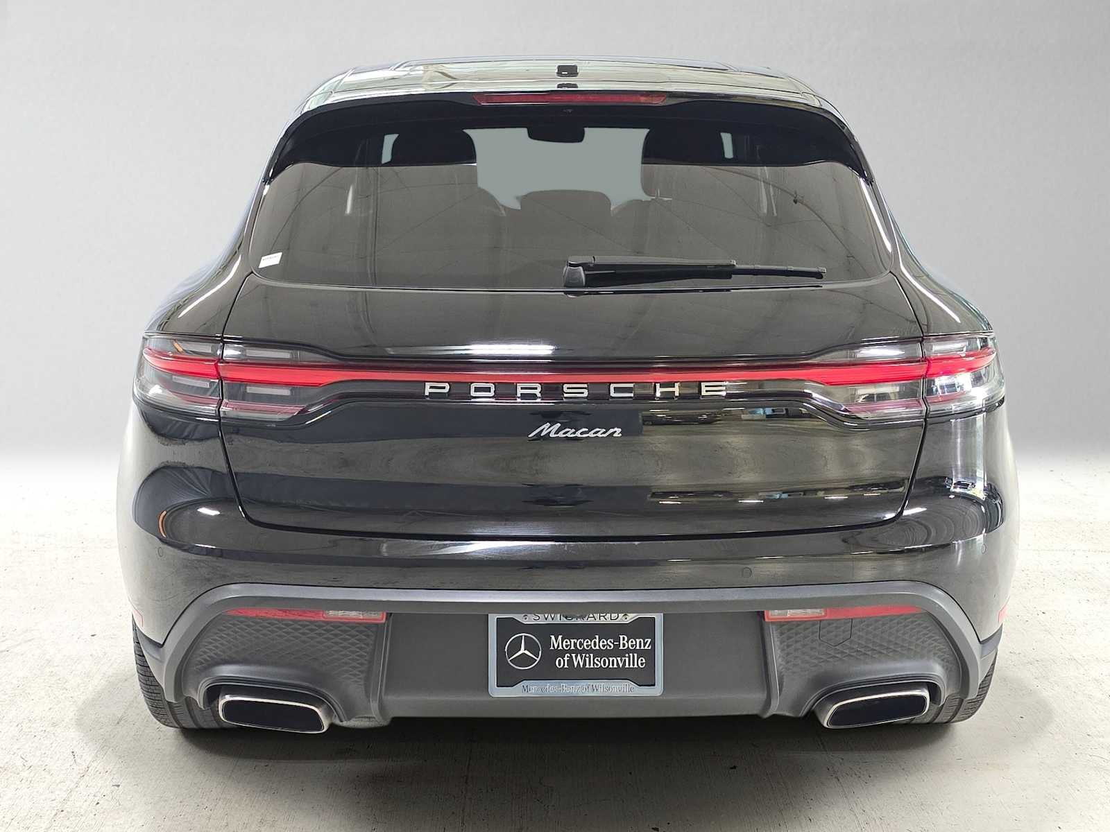 2025 Porsche Macan AWD