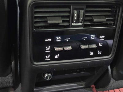 2024 Porsche Cayenne S