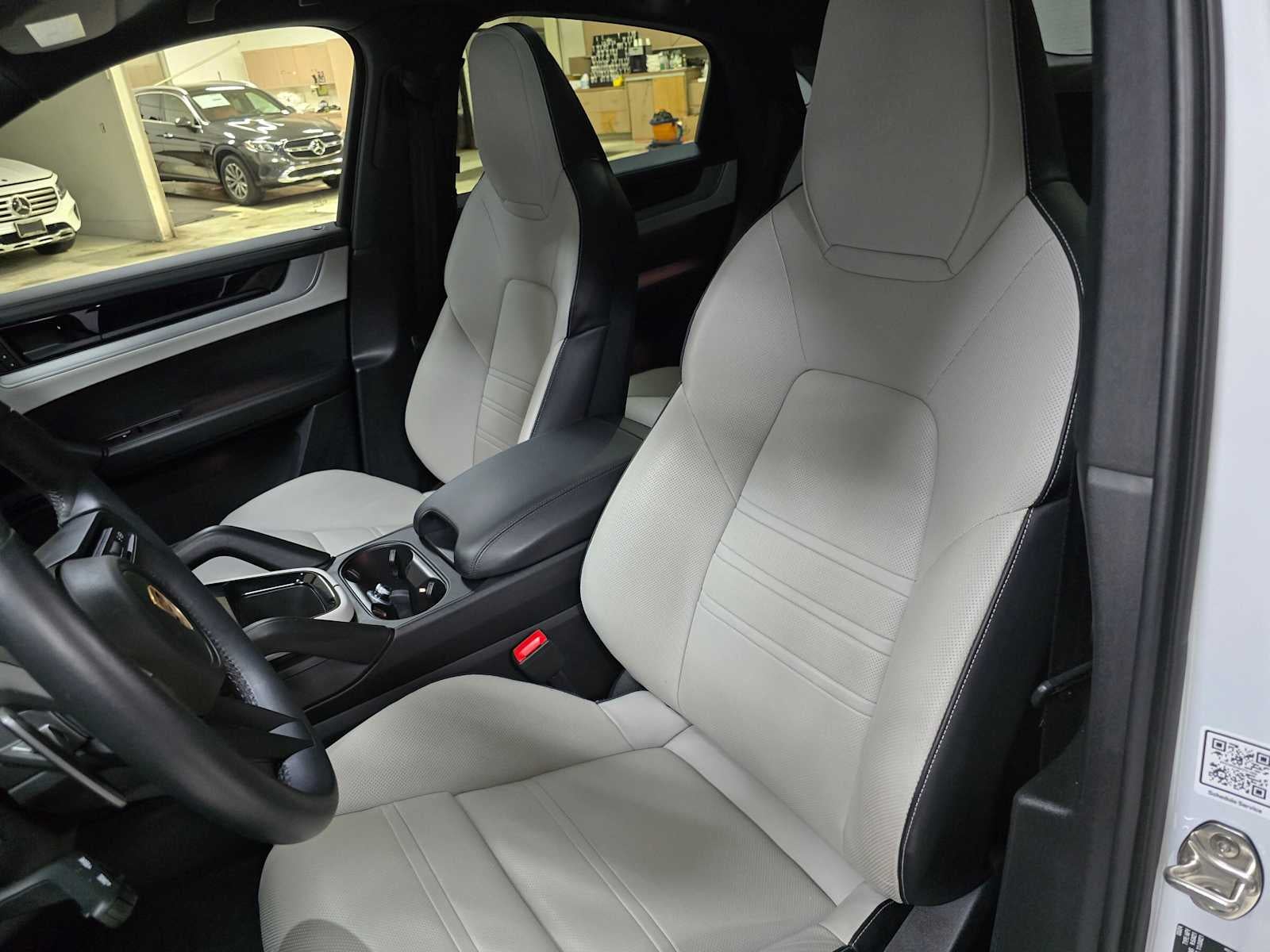 2024 Porsche Cayenne S