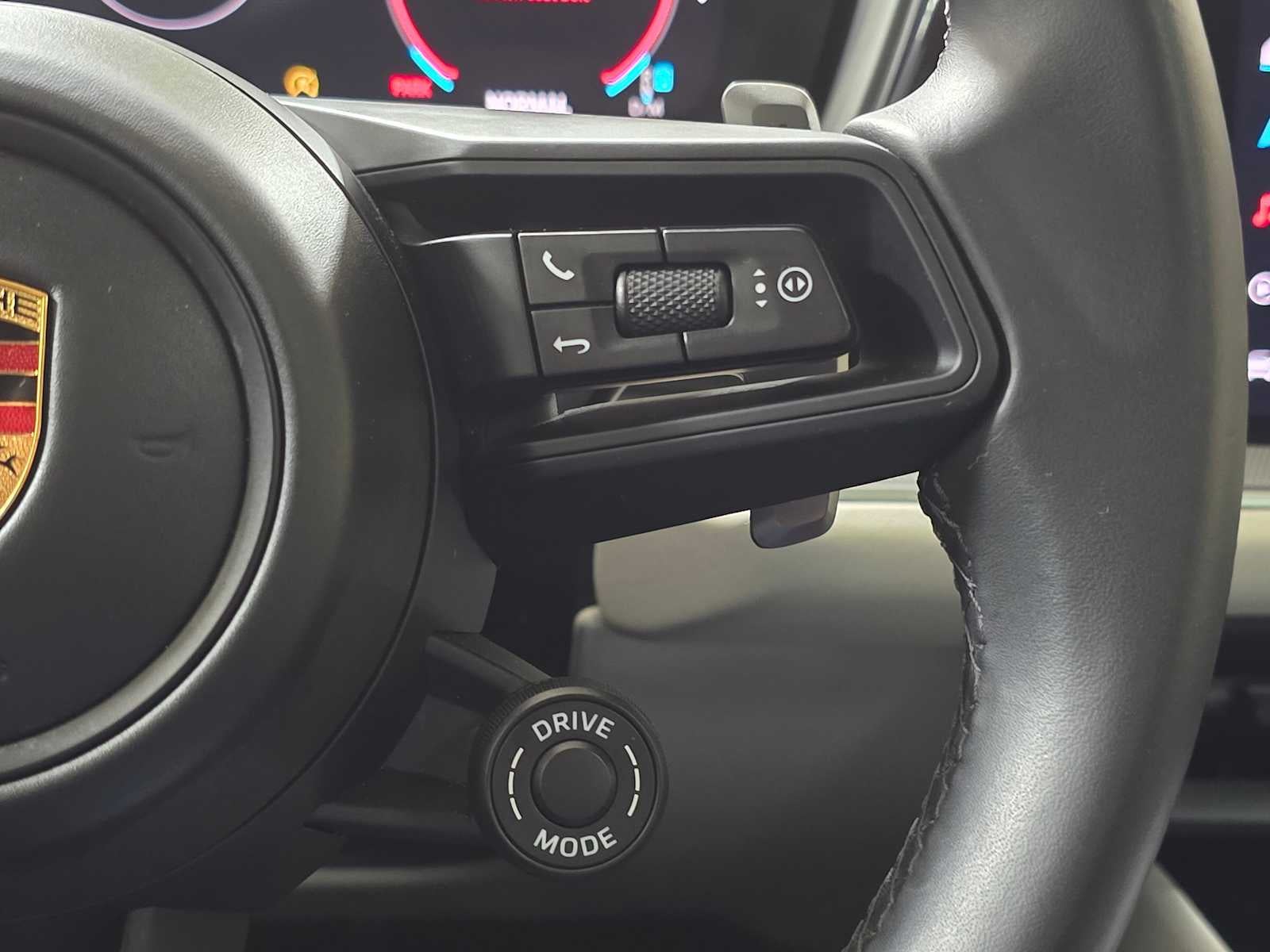 2024 Porsche Cayenne S