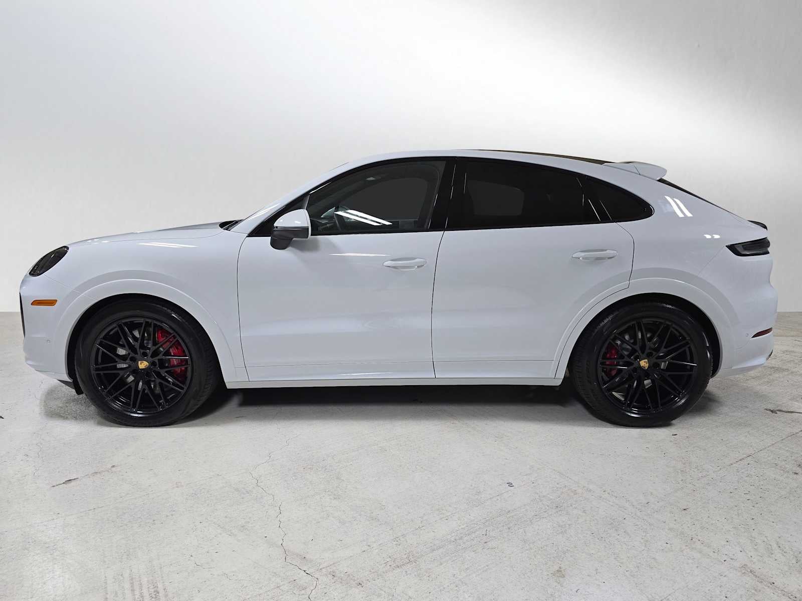 2024 Porsche Cayenne S