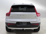 2020 Volvo XC40 Momentum
