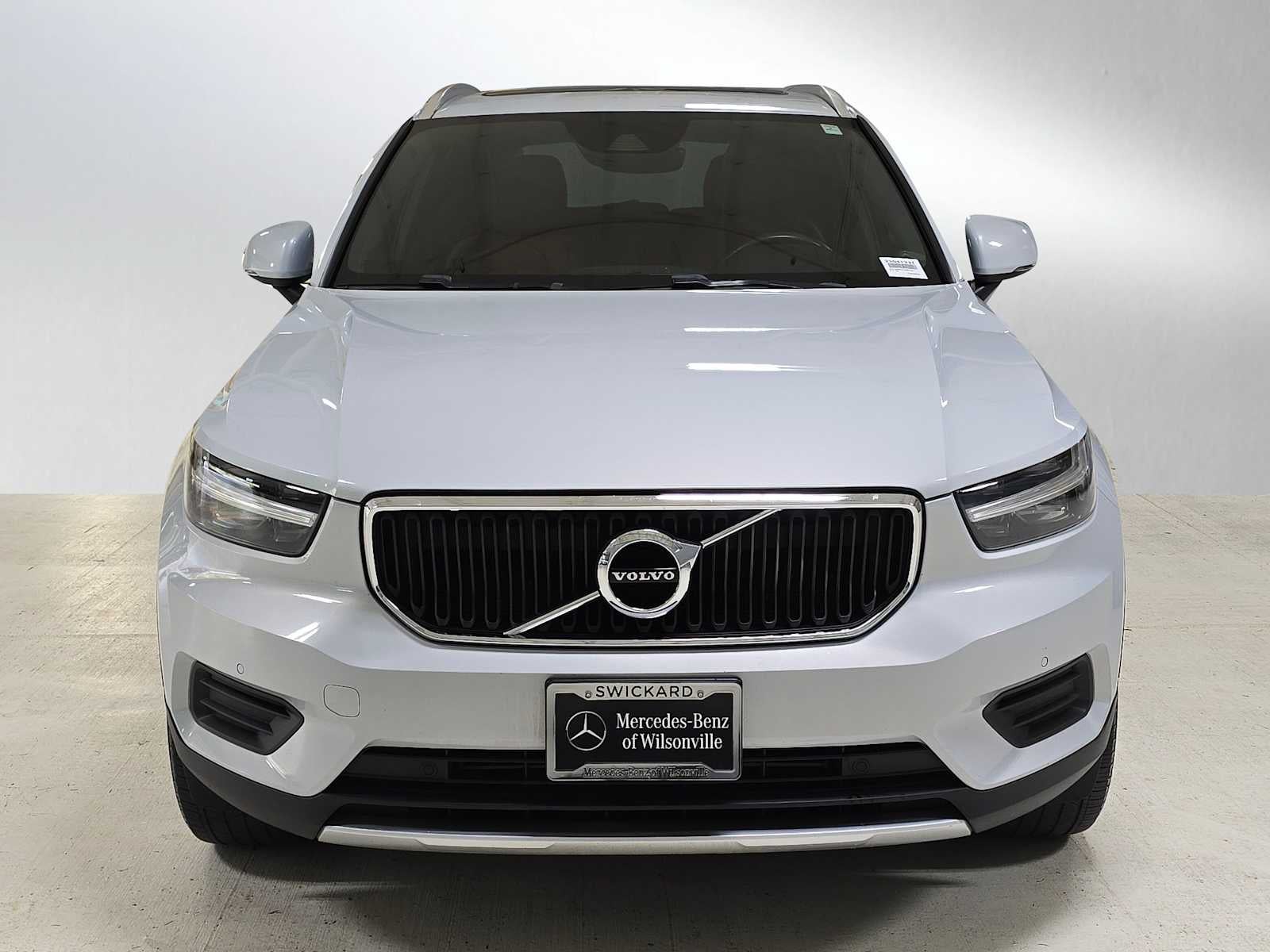 2020 Volvo XC40 Momentum