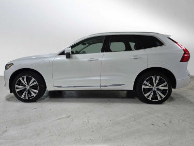 2023 Volvo XC60 Recharge Plug-In Hybrid Plus Bright Theme