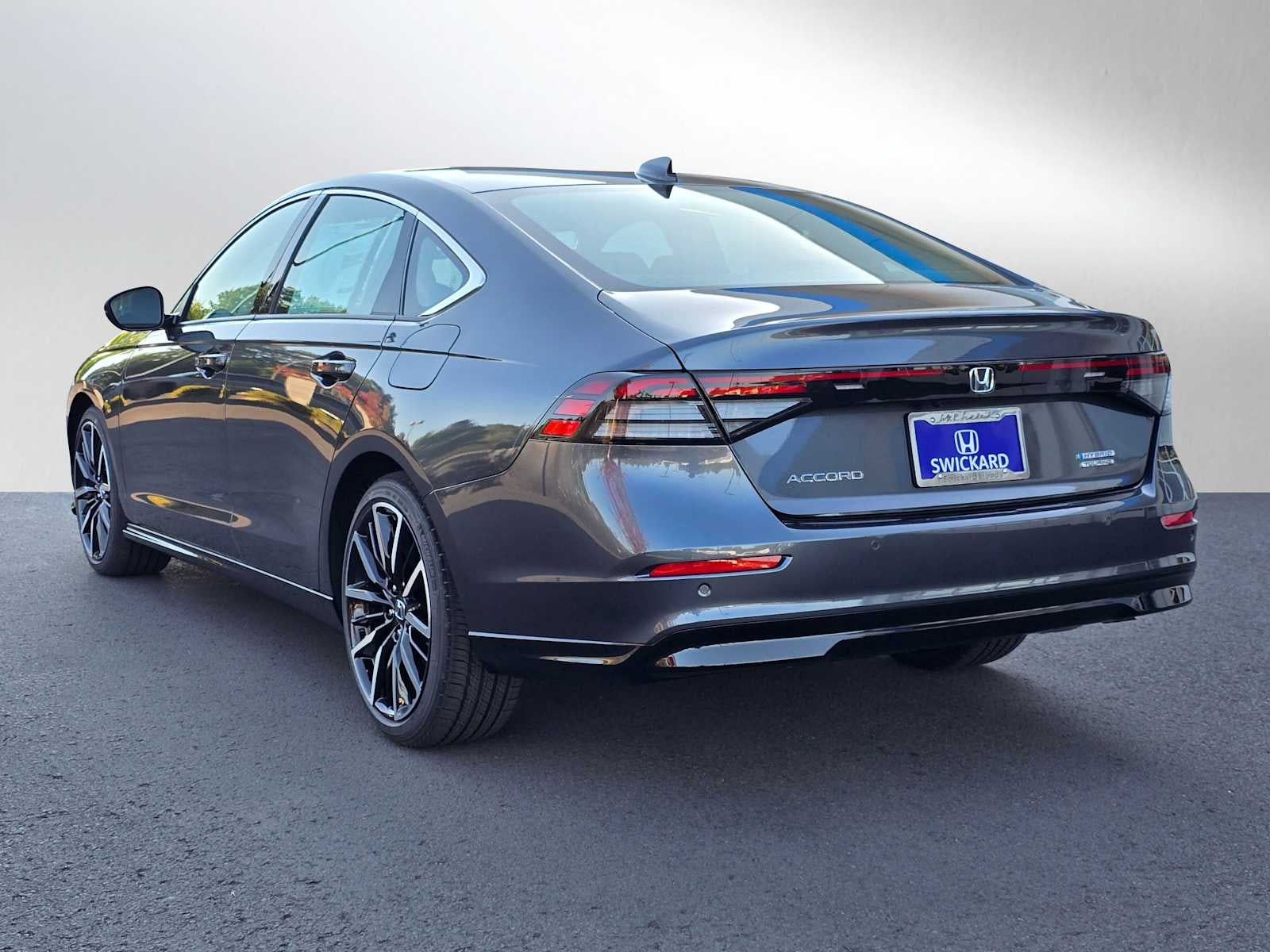 2025 Honda Accord Hybrid Touring