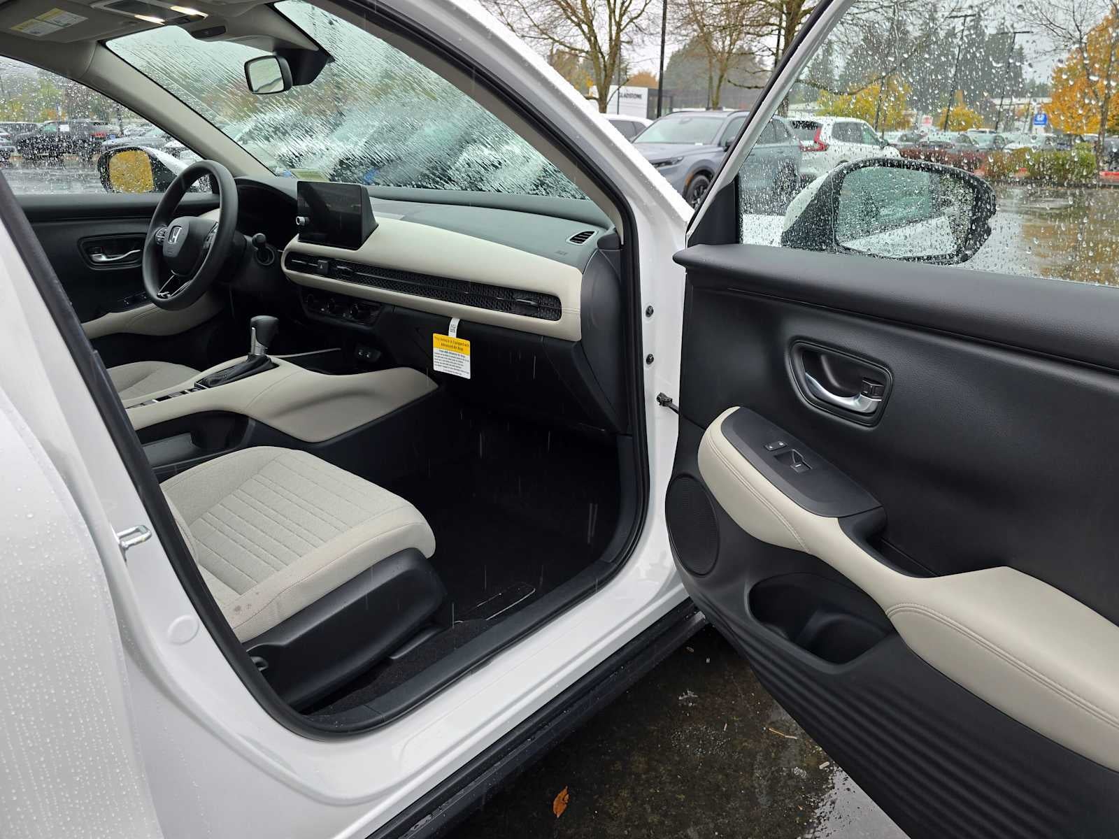 2026 Honda HR-V LX