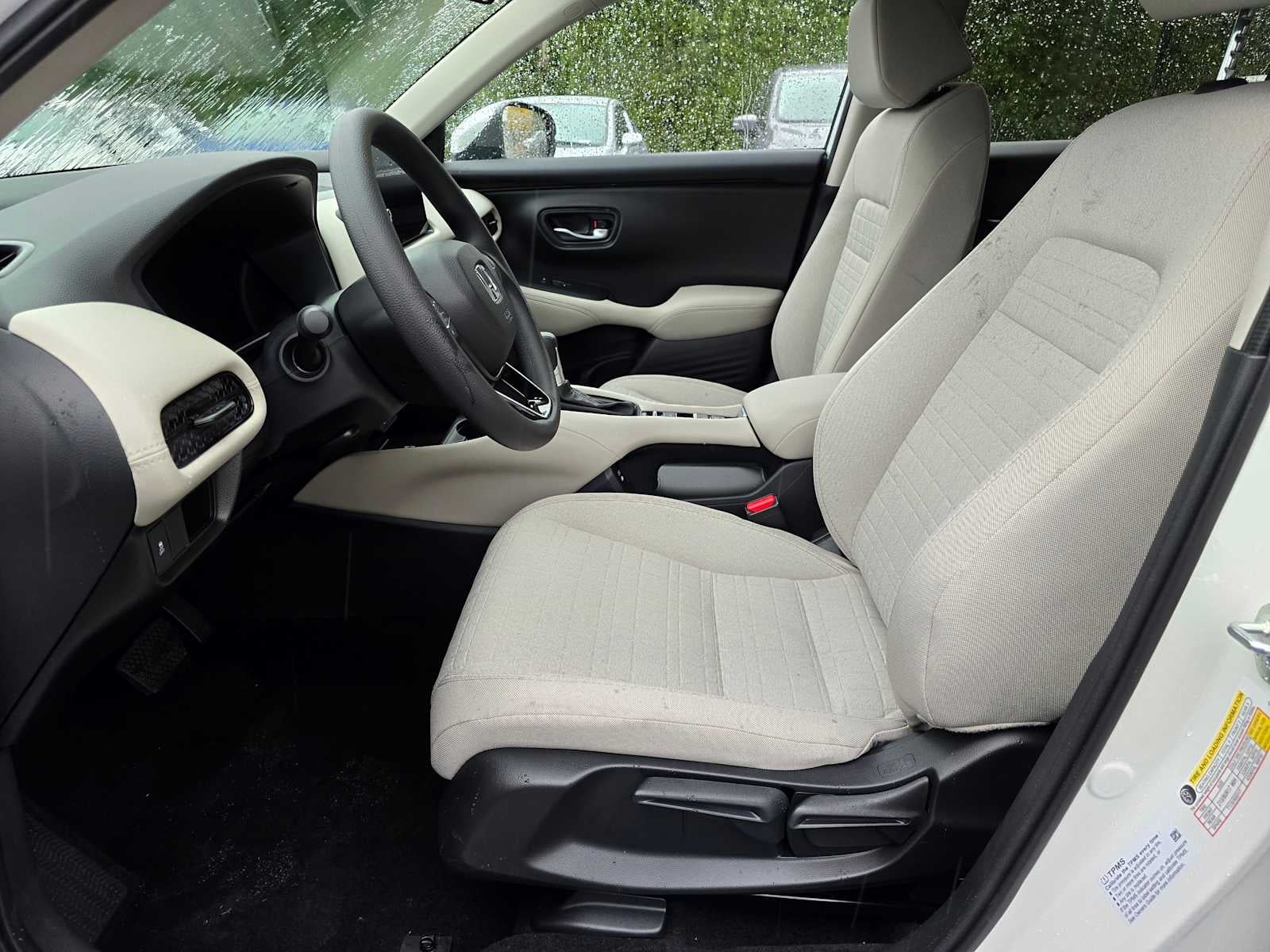 2026 Honda HR-V LX