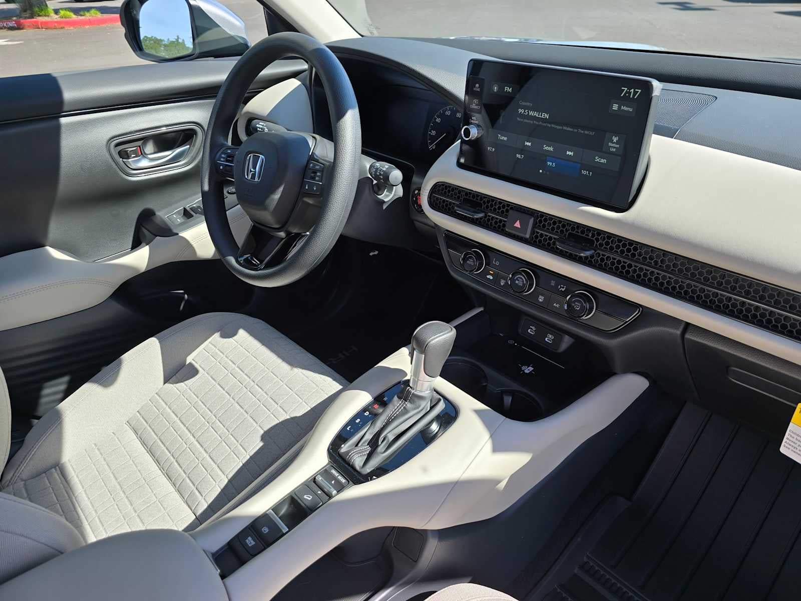 2026 Honda HR-V LX