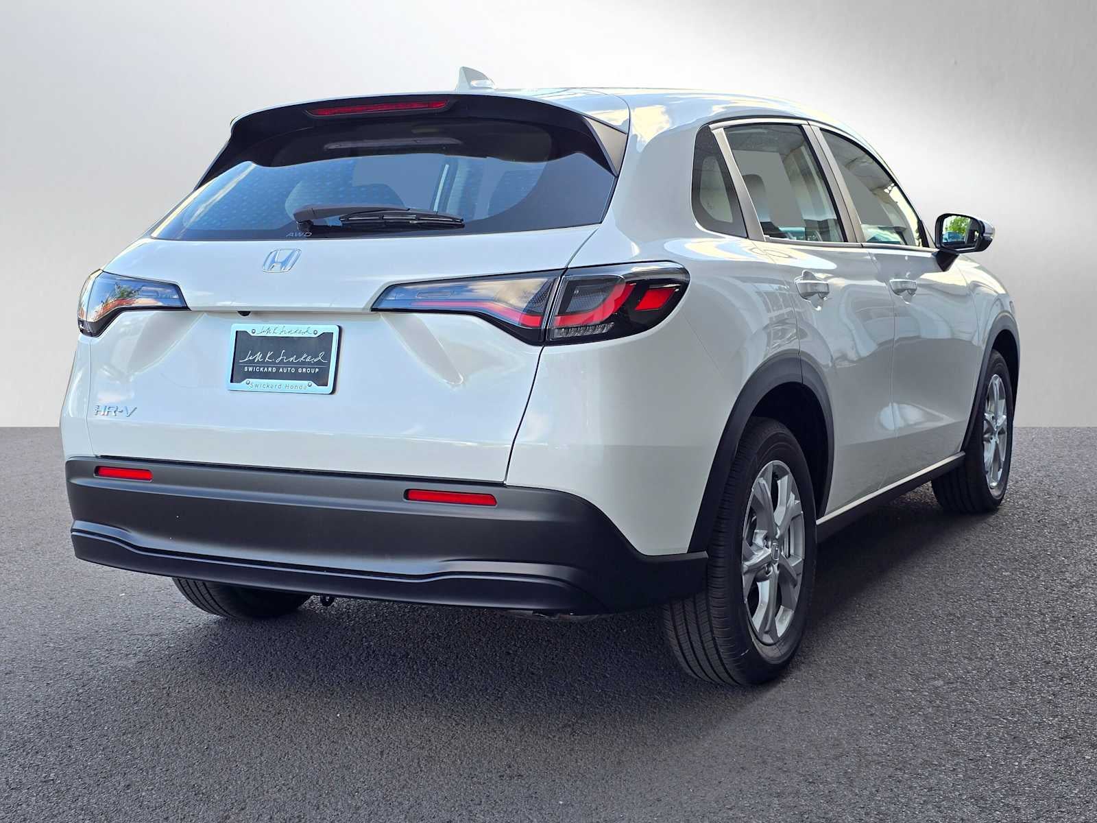 2025 Honda HR-V LX