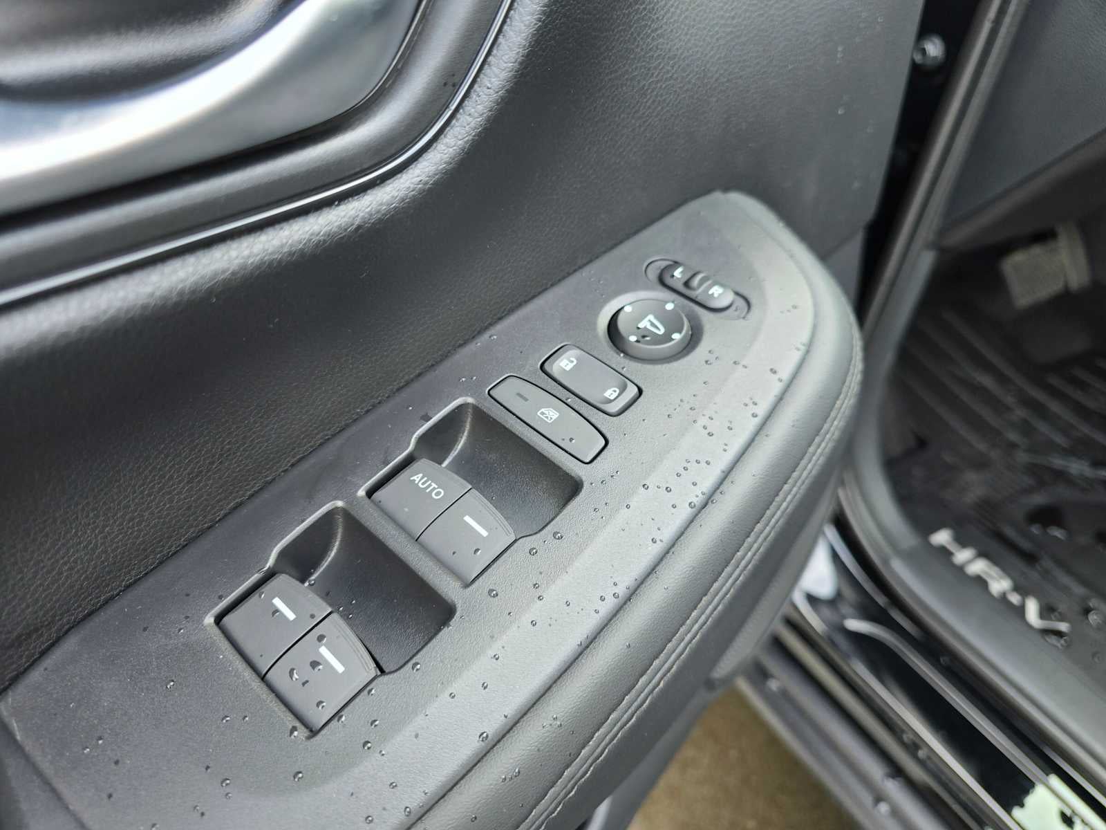 2026 Honda HR-V LX