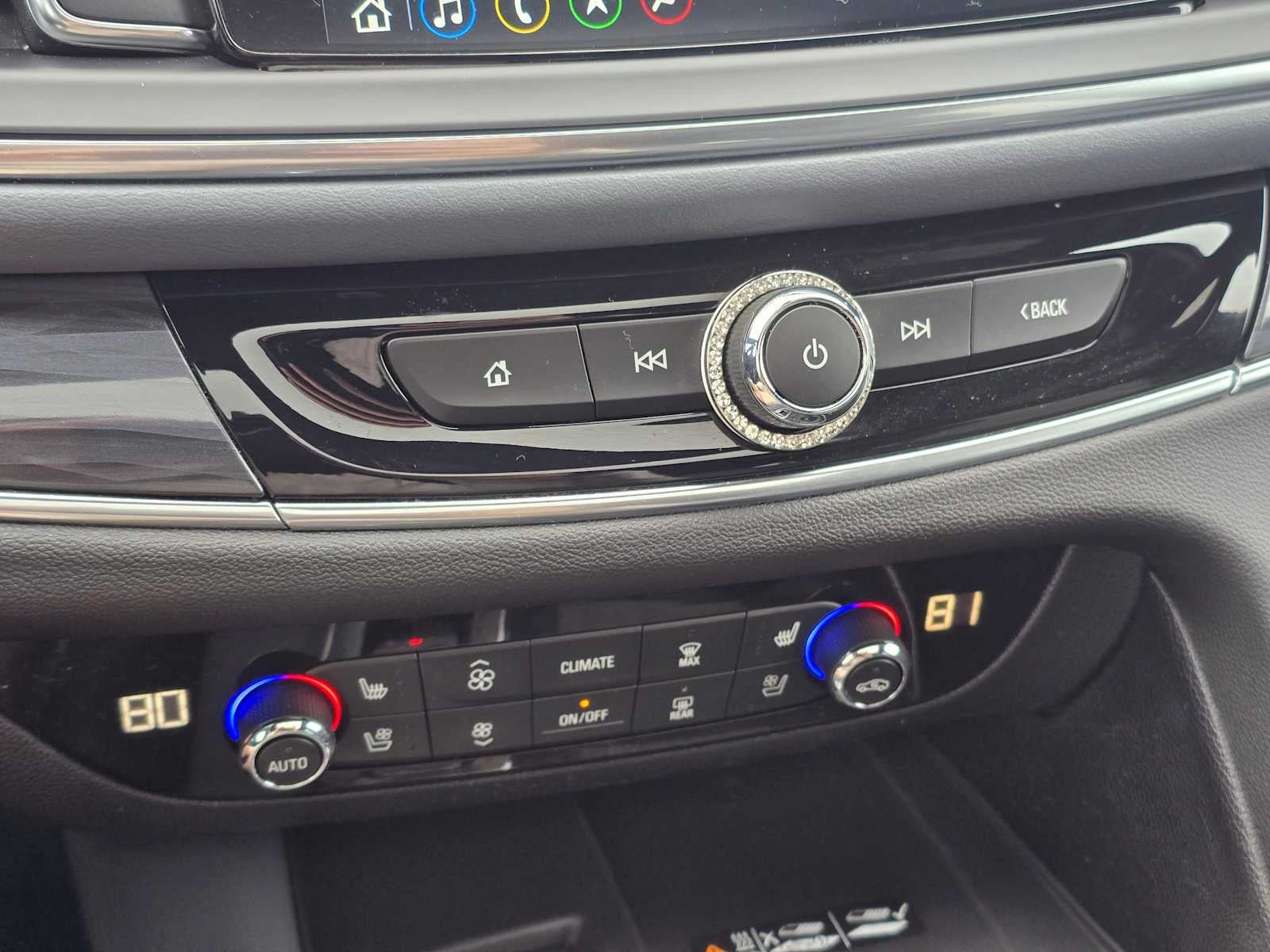 2023 Buick Enclave Premium