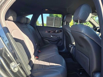 2020 Mercedes-Benz GLC 300 GLC 300