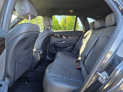 2020 Mercedes-Benz GLC 300 GLC 300