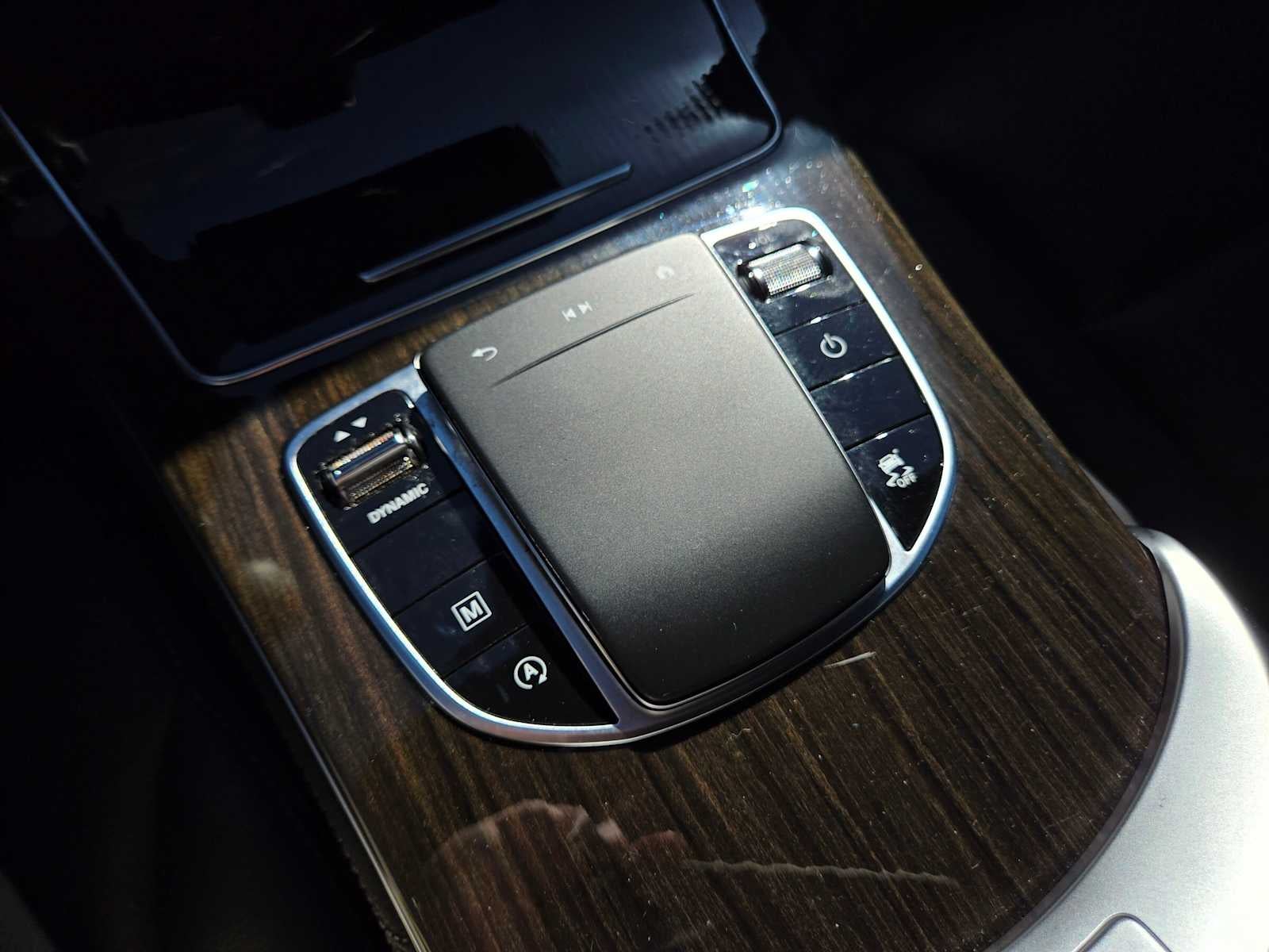 2020 Mercedes-Benz GLC 300 GLC 300