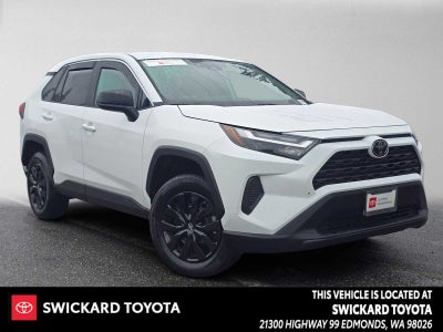 2024 Toyota RAV4 LE