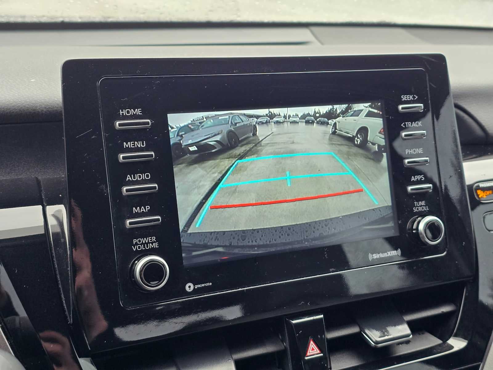 2023 Toyota Camry Hybrid SE