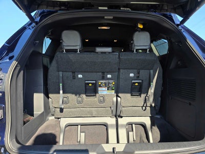2025 Toyota Sienna Platinum