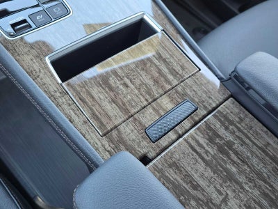 2025 Toyota Sienna Platinum