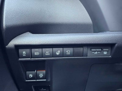 2025 Toyota Sienna Platinum