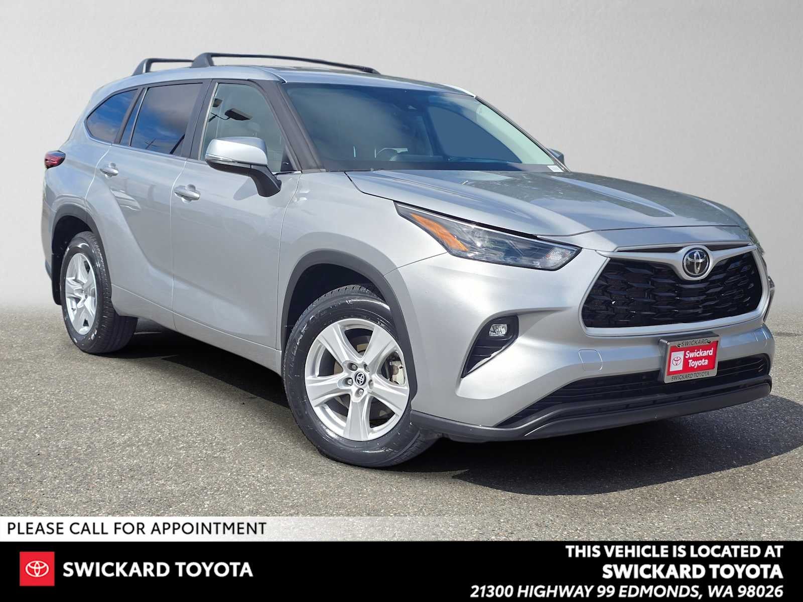 2023 Toyota Highlander LE