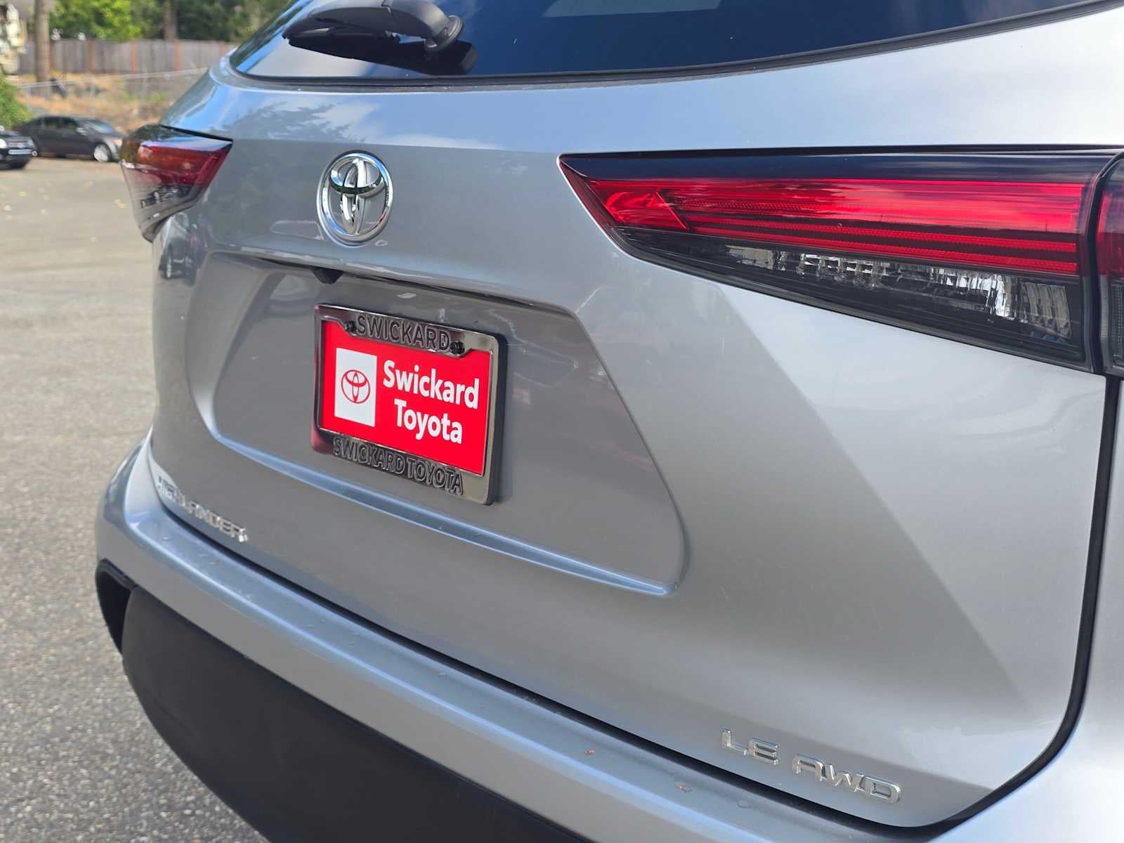 2023 Toyota Highlander LE