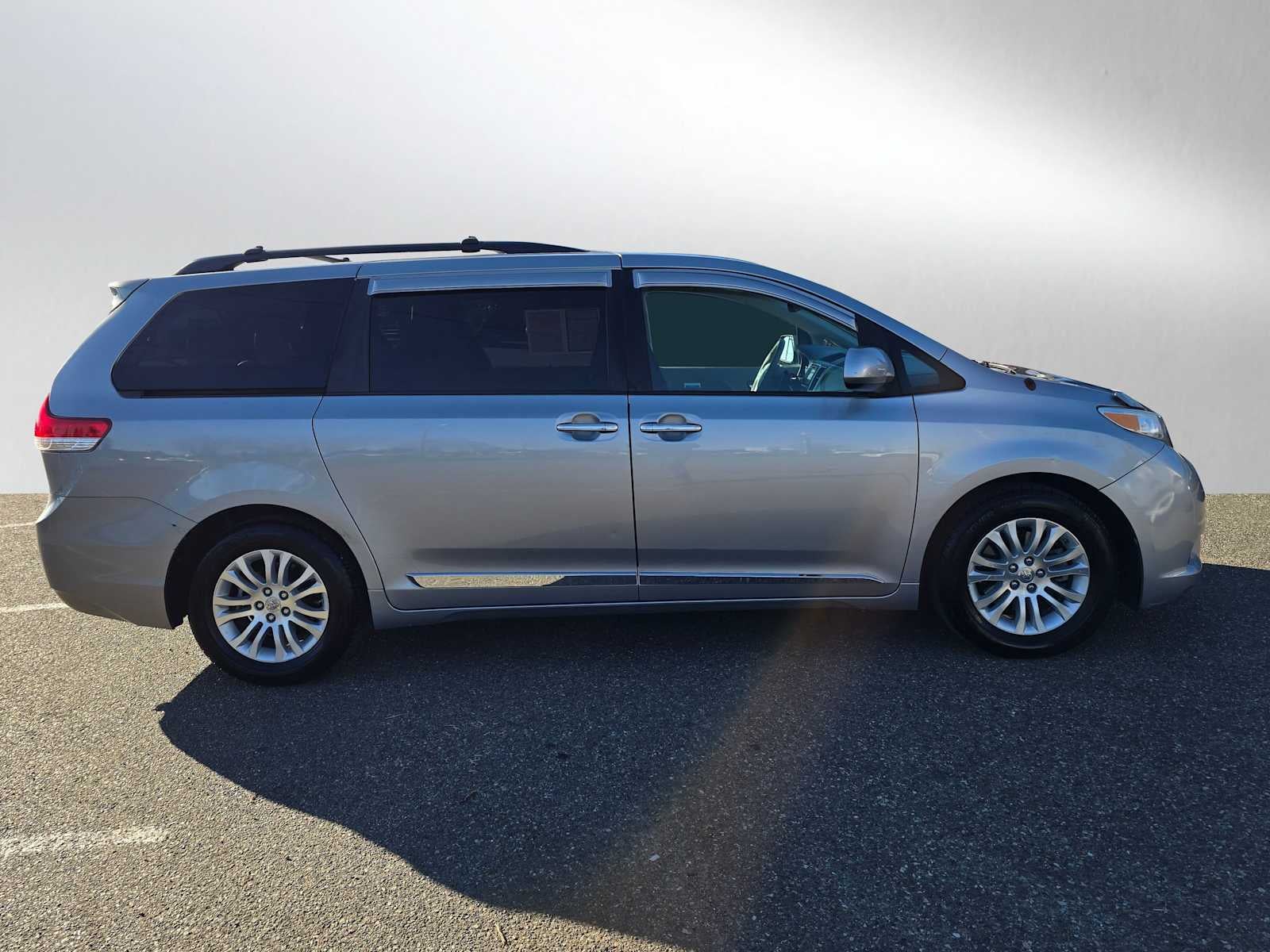 2013 Toyota Sienna XLE
