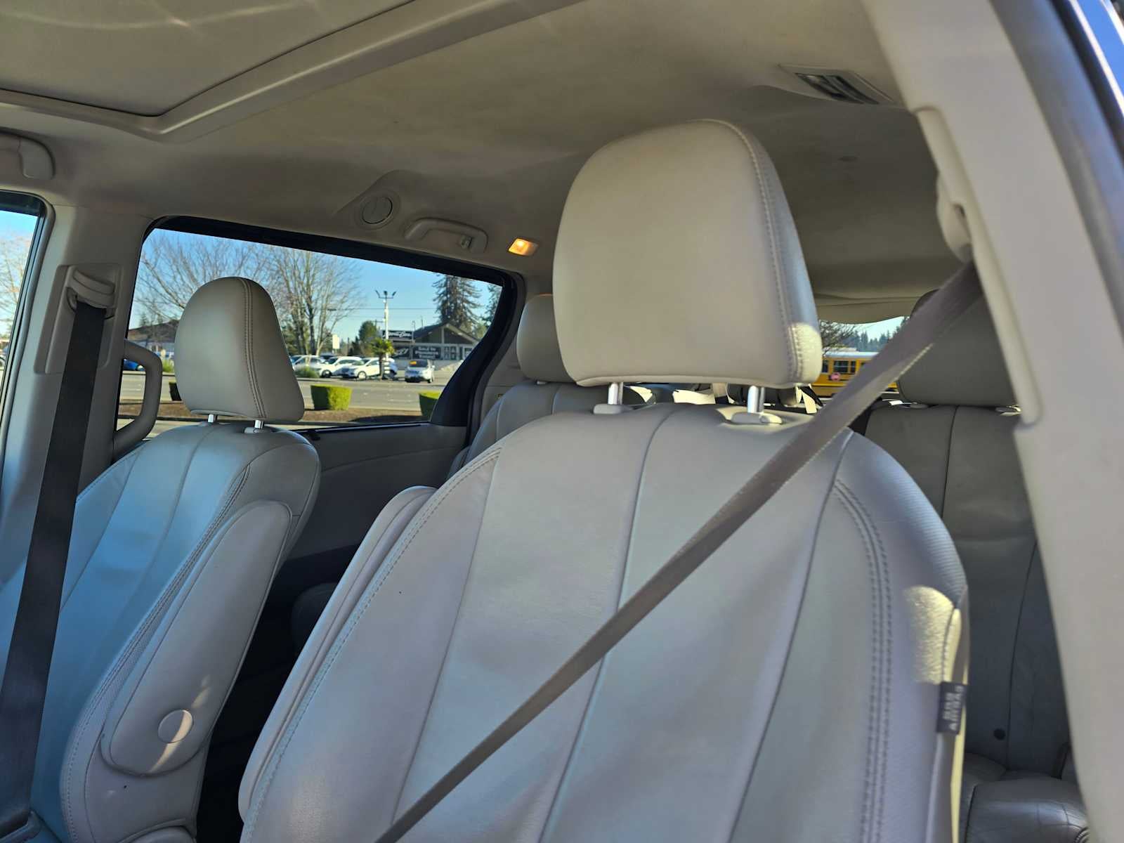 2013 Toyota Sienna XLE