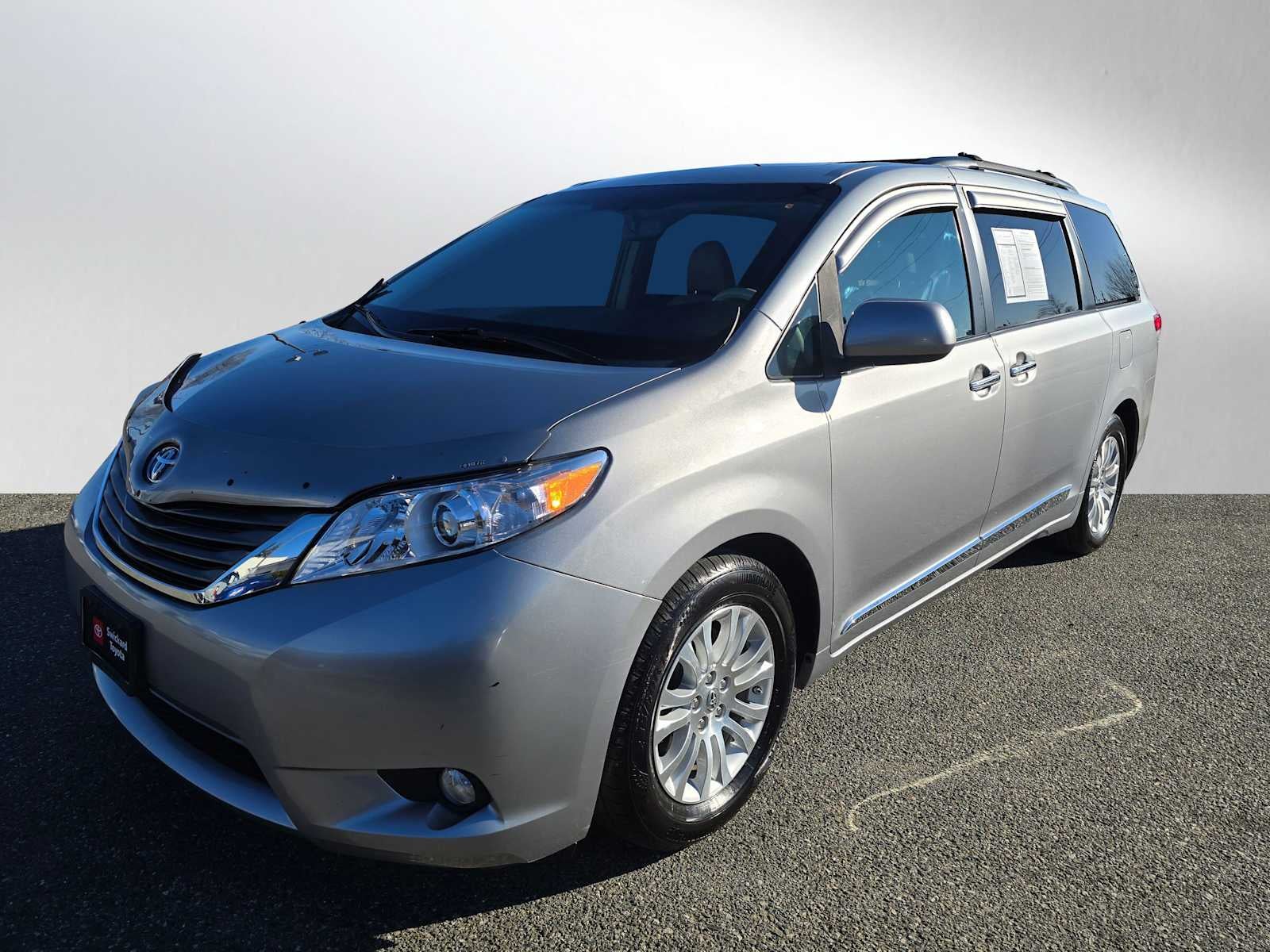 2013 Toyota Sienna XLE