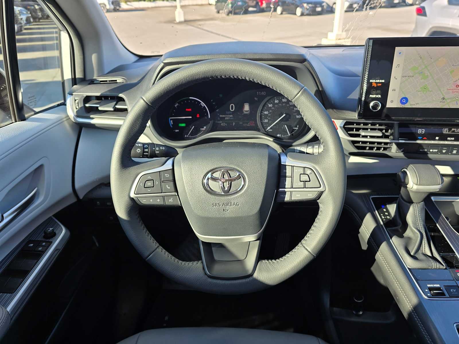 2025 Toyota Sienna XLE