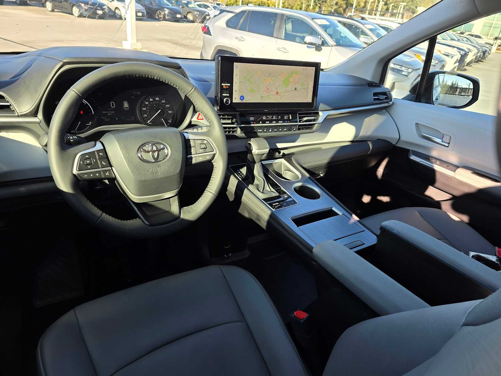 2025 Toyota Sienna XLE