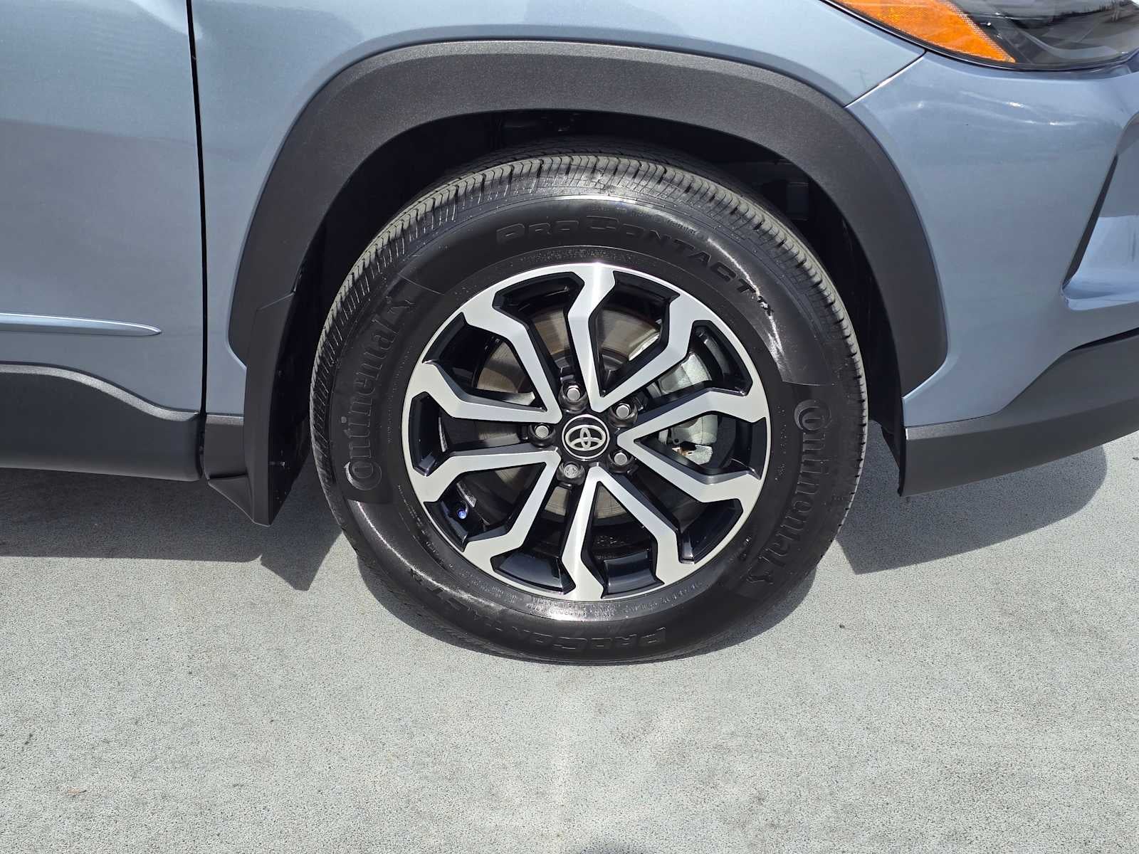 2026 Toyota Corolla Cross Hybrid SE