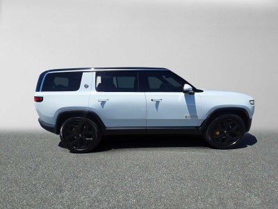 2024 Rivian R1S Adventure