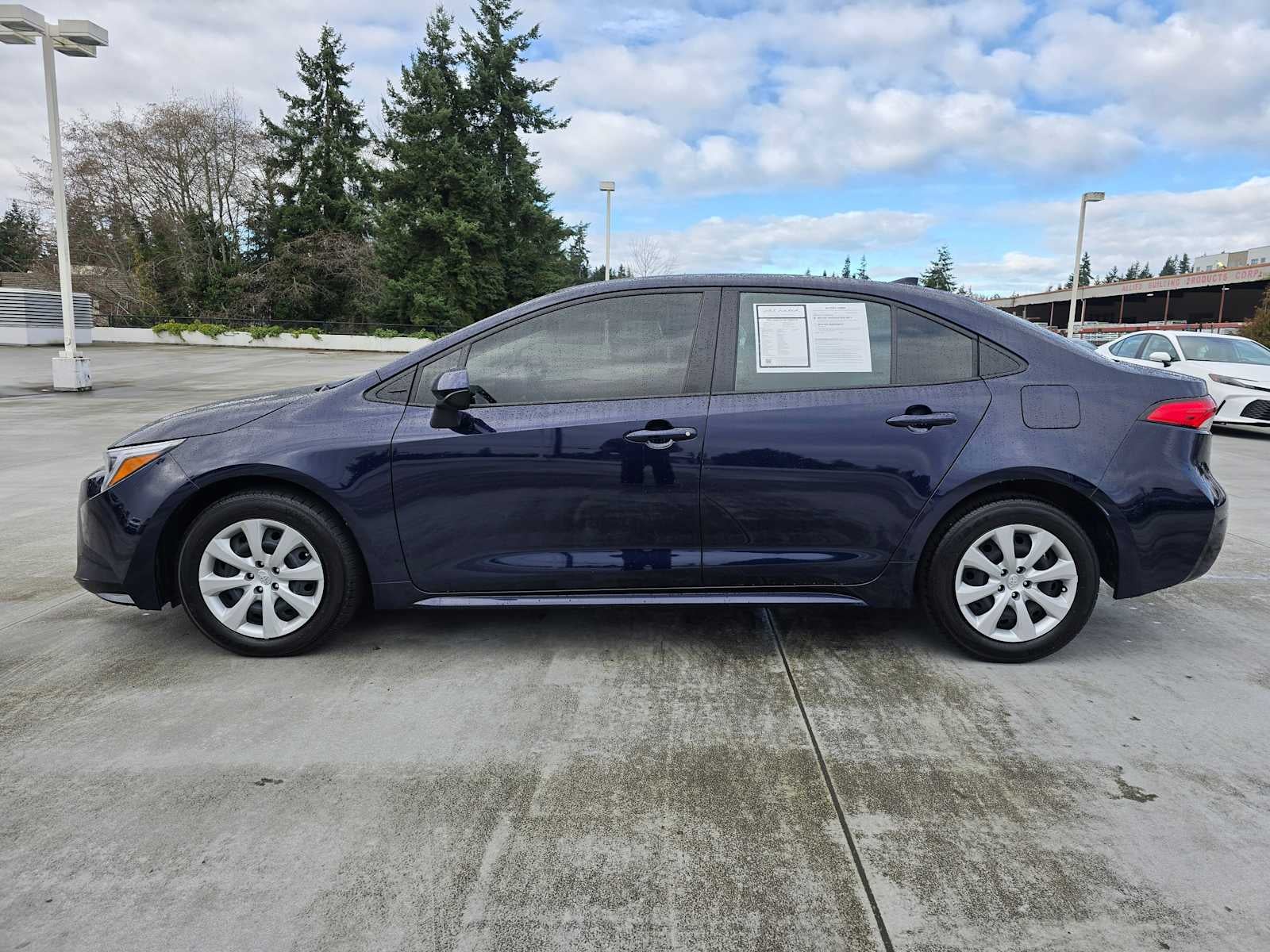 2025 Toyota Corolla Hybrid LE