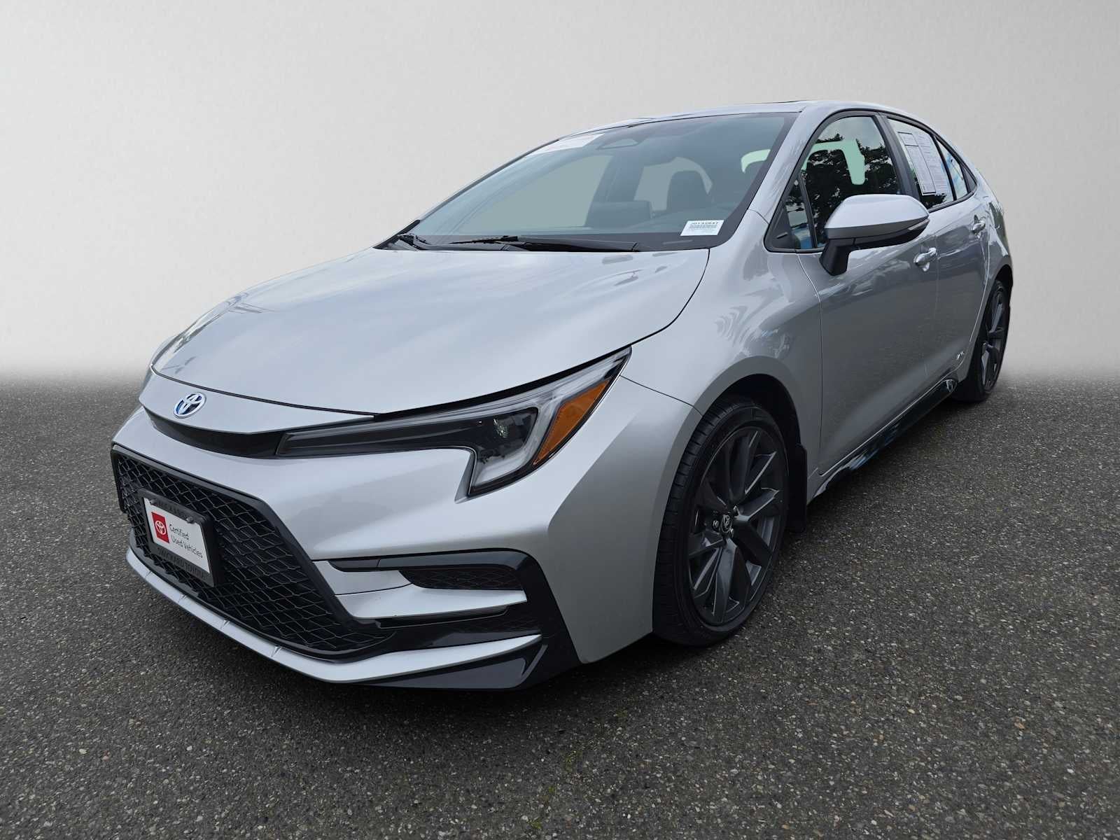 2025 Toyota Corolla Hybrid SE