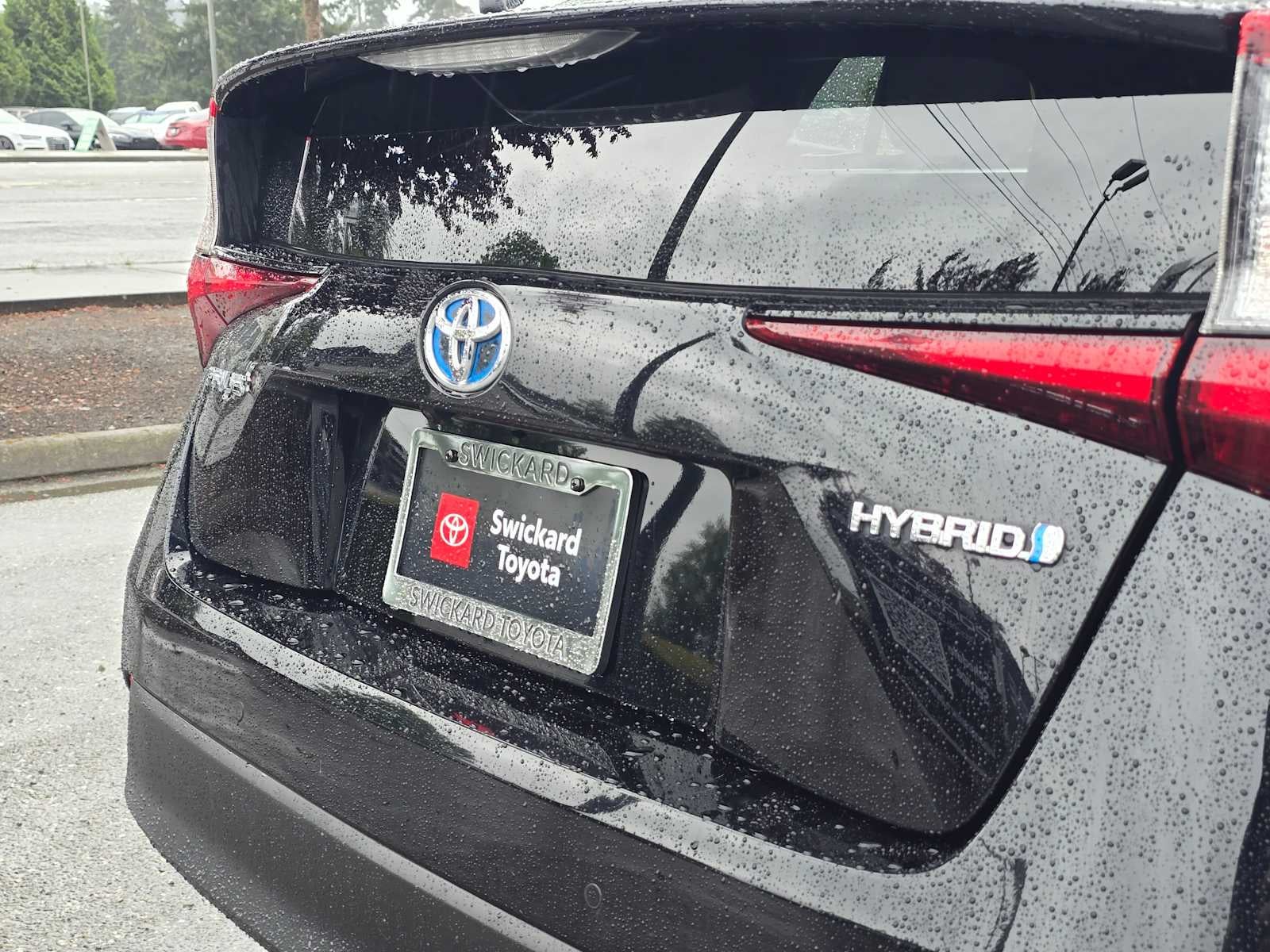 2020 Toyota Prius LE
