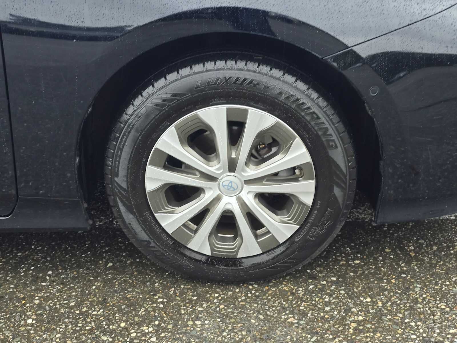2020 Toyota Prius LE