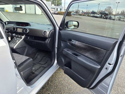 2013 Scion xB 10 Series