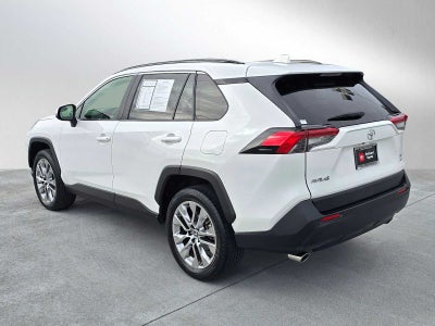 2020 Toyota RAV4 XLE Premium