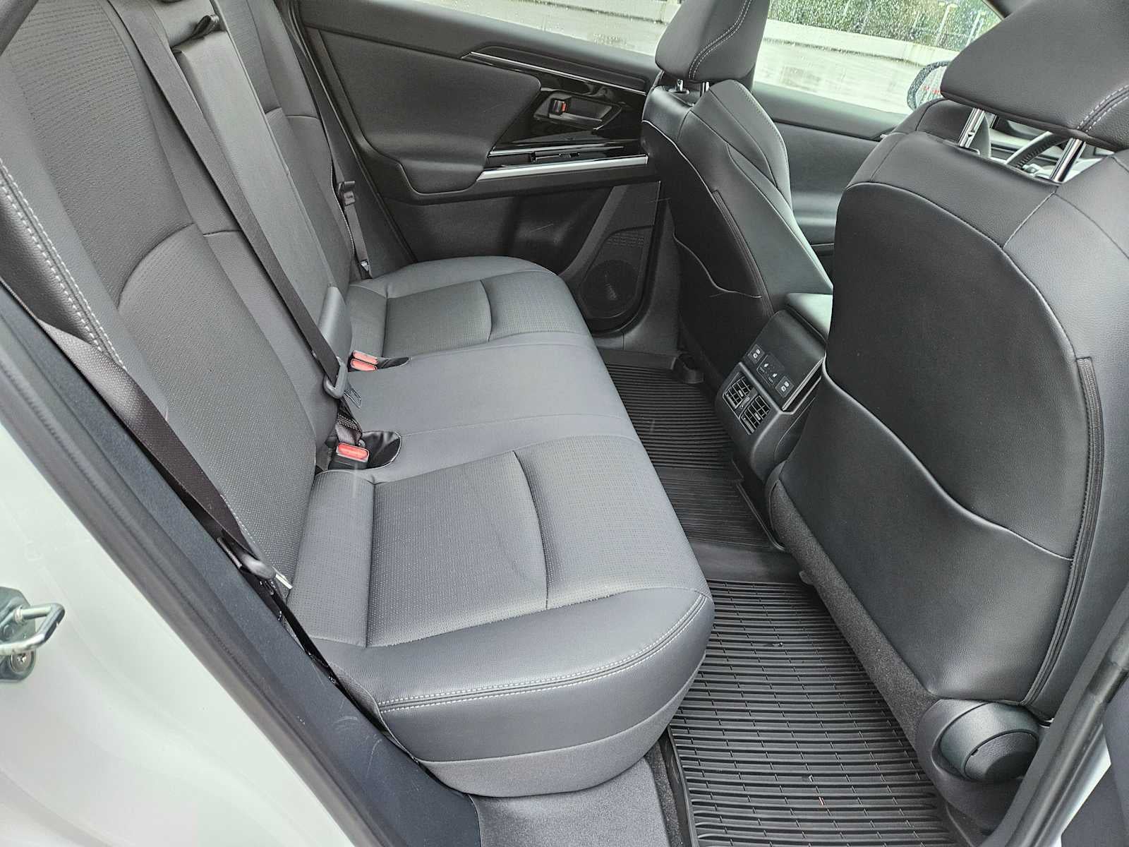 2024 Toyota bZ4X Limited