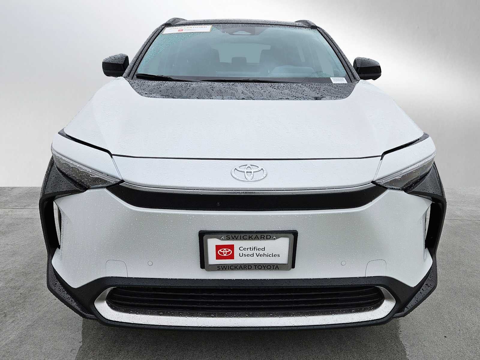 2024 Toyota bZ4X Limited